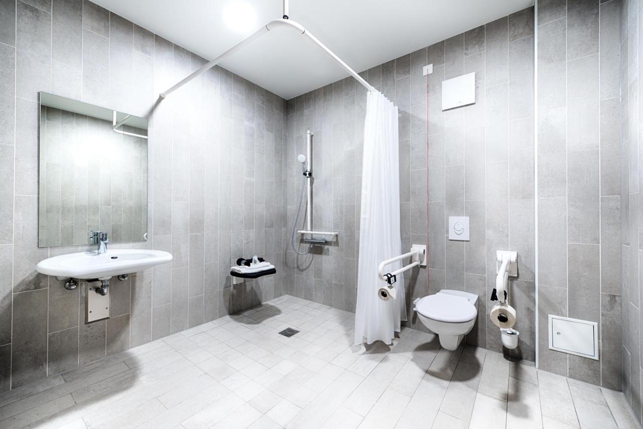 B&B Hotel ケムニッツ エクステリア 写真